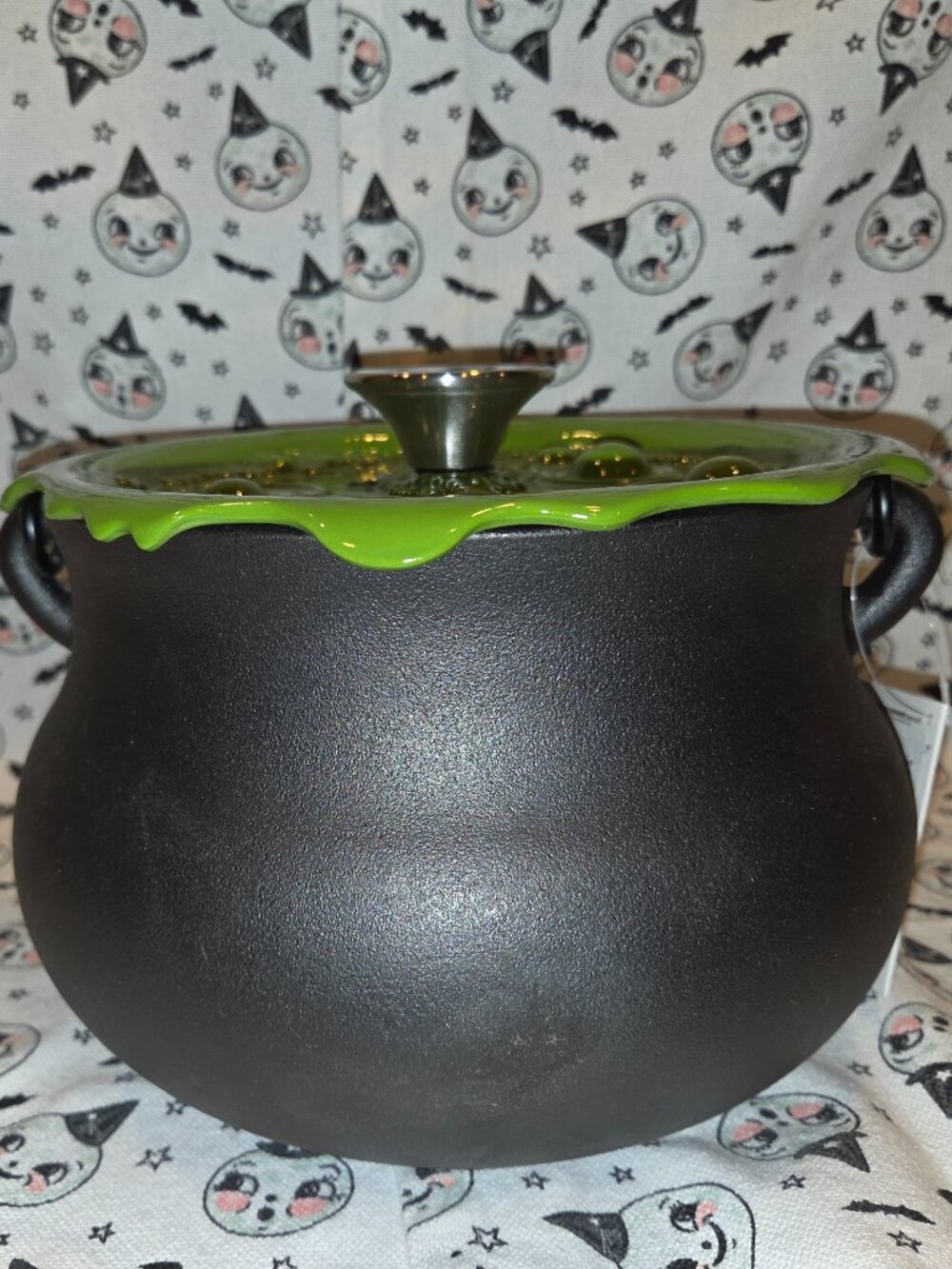 Smith & Clark 4 Qt Cast Iron Cauldron Pot, Enamel Coated, Green Bubbling Lid NEW